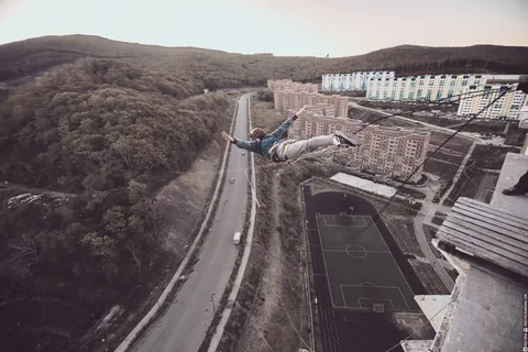 绳索跳跃。另一种面对恐惧、感受运动的方式。